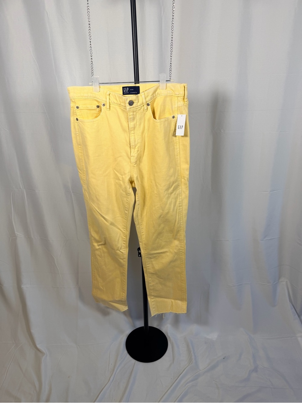 GAP Yellow Cigarette Pants NWT